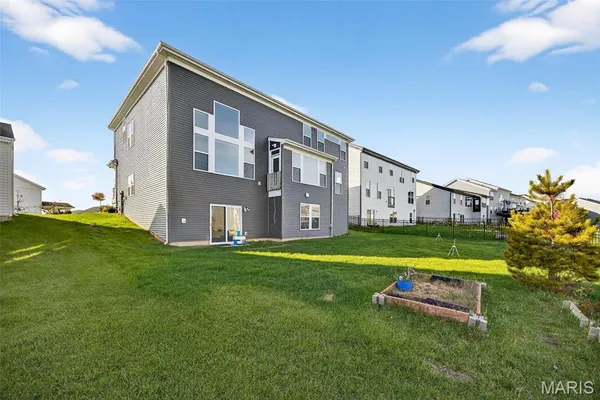 $625,000 | 434 Smithton Boulevard, O'Fallon, MO 63368