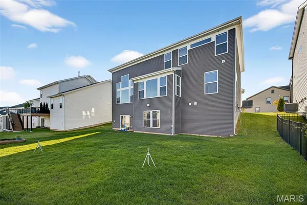 $625,000 | 434 Smithton Boulevard, O'Fallon, MO 63368