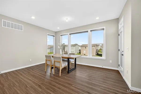 $625,000 | 434 Smithton Boulevard, O'Fallon, MO 63368