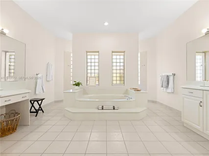 $2,050,000 | 15016 Southwest 35th Street, Davie, FL 33331