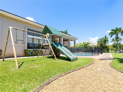 $2,050,000 | 15016 Southwest 35th Street, Davie, FL 33331