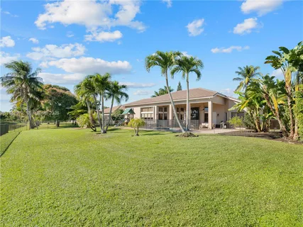 $2,050,000 | 15016 Southwest 35th Street, Davie, FL 33331