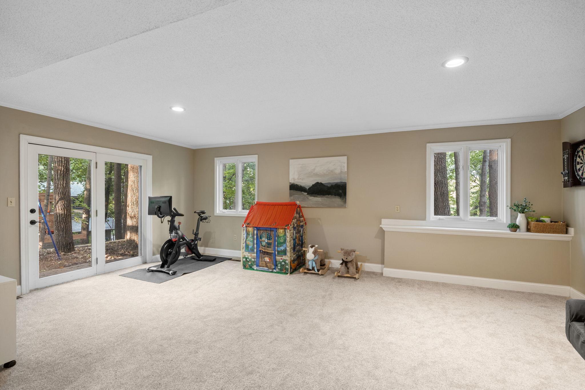 2001 Indian Road West Minnetonka, MN 55305 - Photo 18 of 34 Gallery Image 18