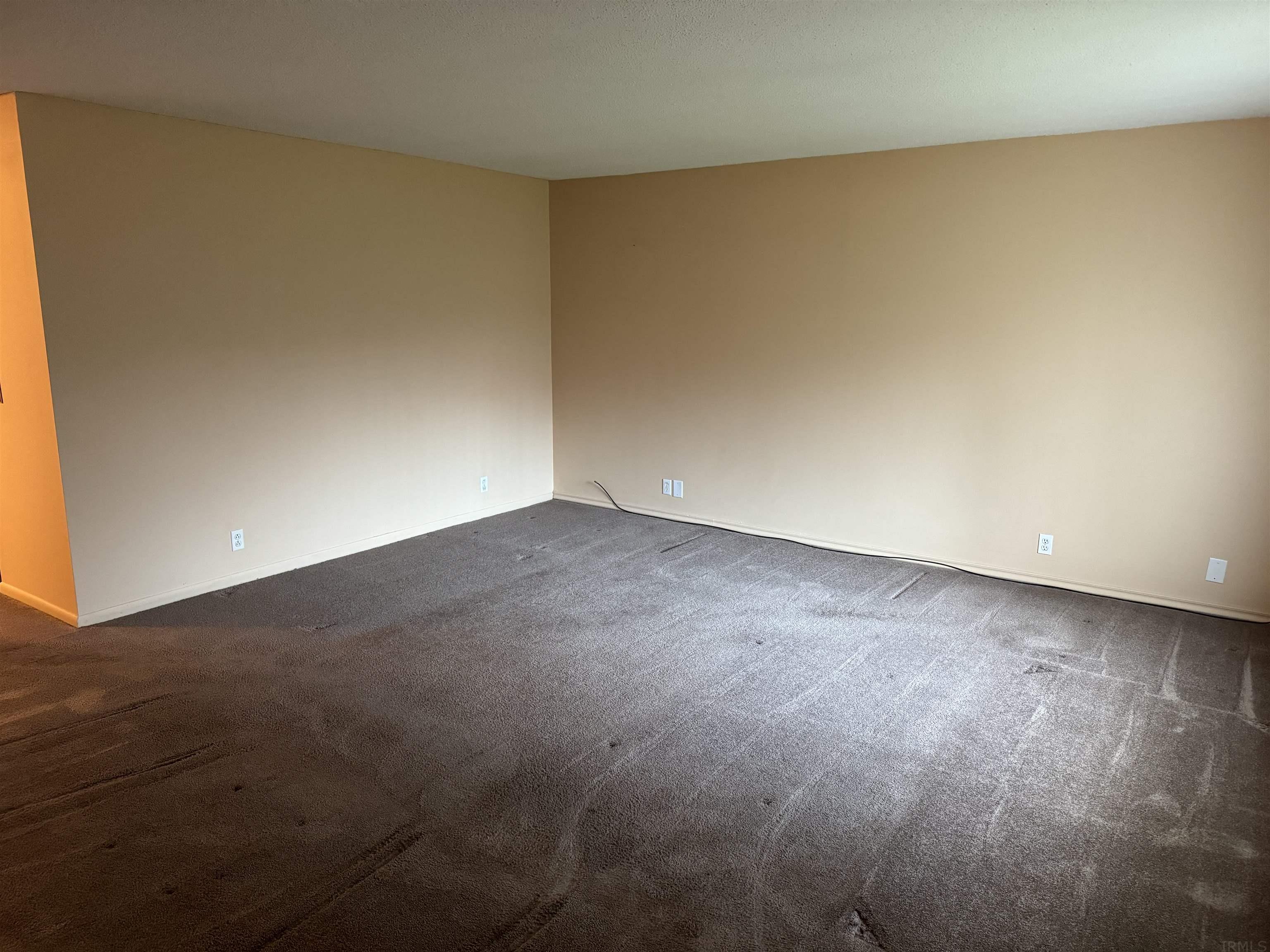 308 West Green Street Butler, IN 46721 - Photo 5 of 14
