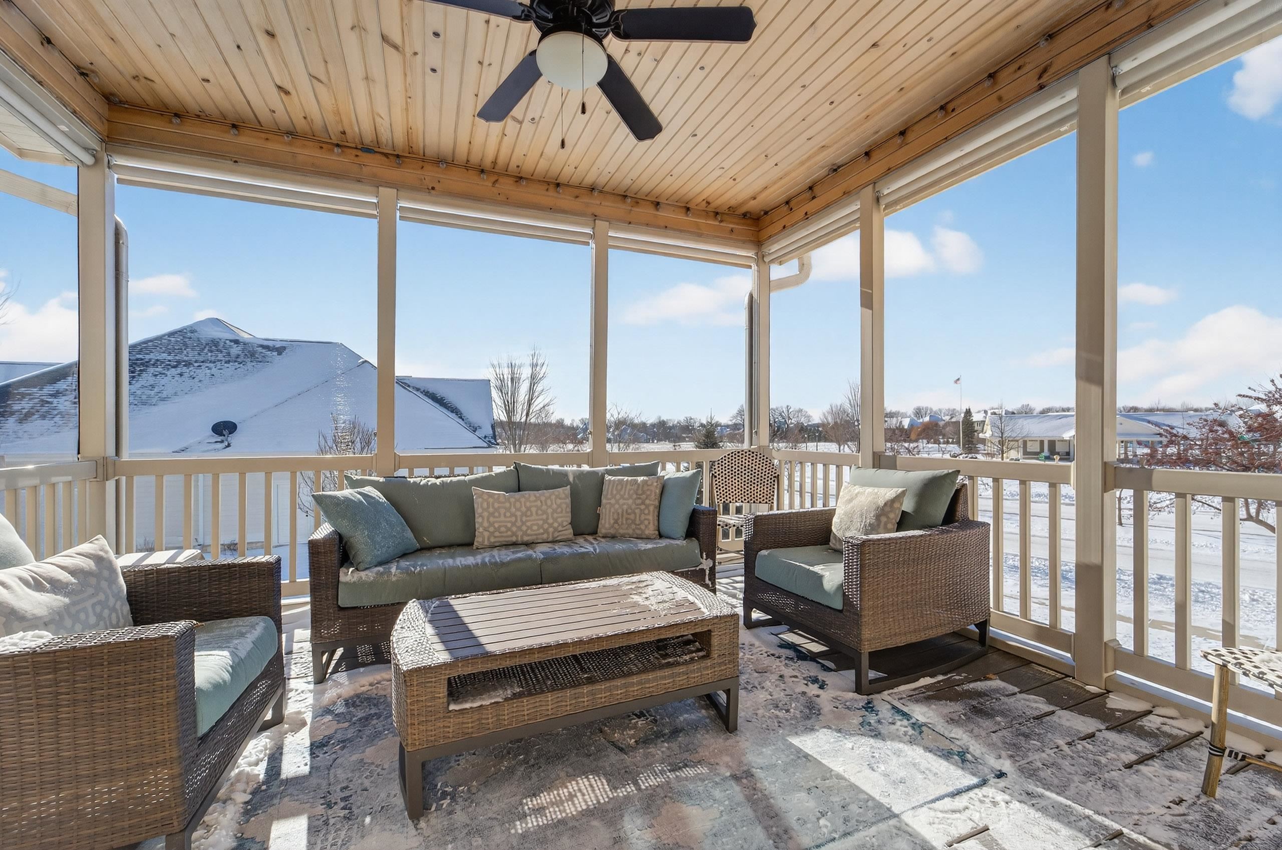 2014 Cardinal Way Waunakee, WI 53597 - Photo 21 of 50