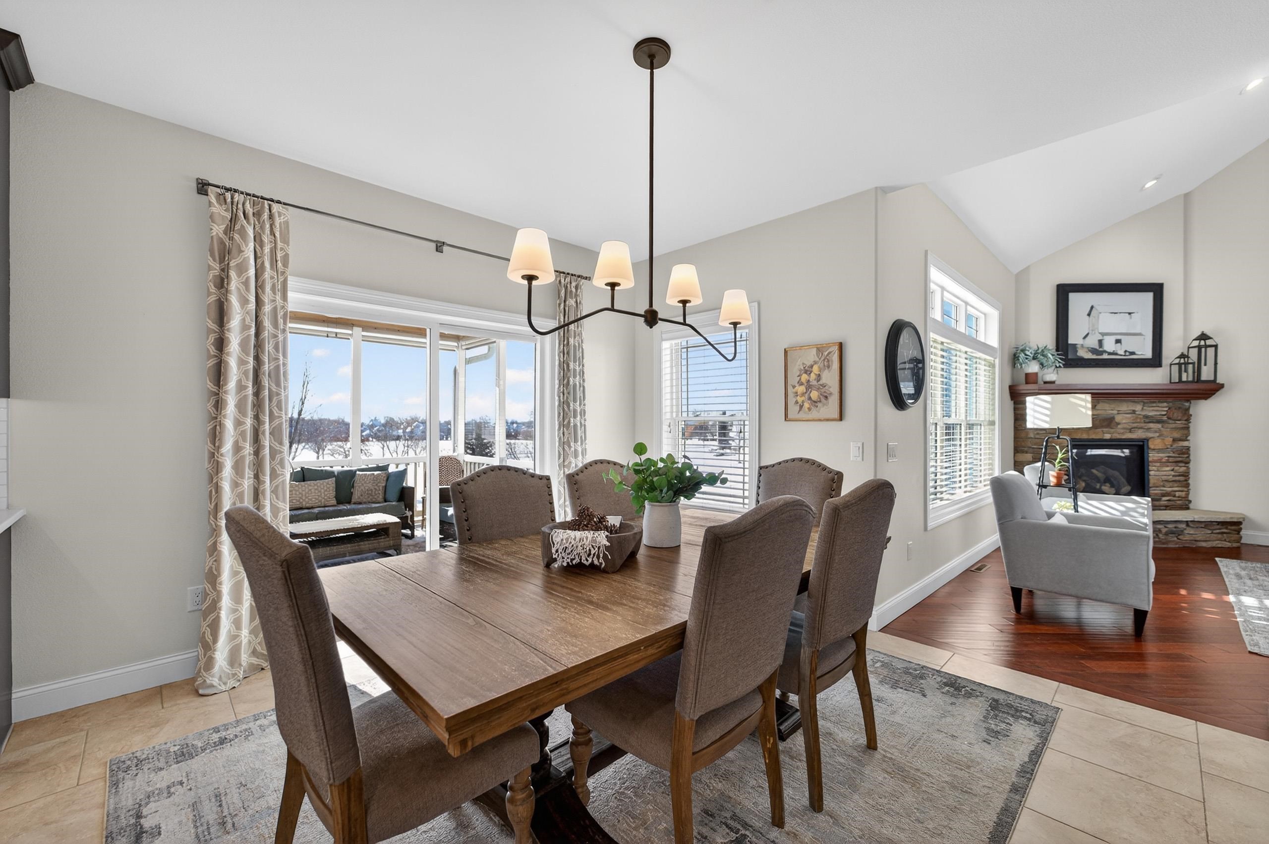 2014 Cardinal Way Waunakee, WI 53597 - Photo 10 of 50