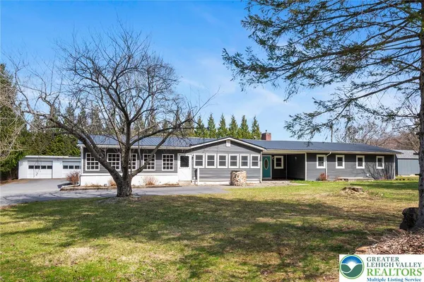 $400,000 | 2490 Schlegel Road, Bath, PA 18014