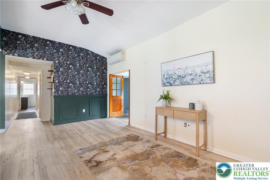 2490 Schlegel Road Bath, PA 18014 - Photo 11 of 33