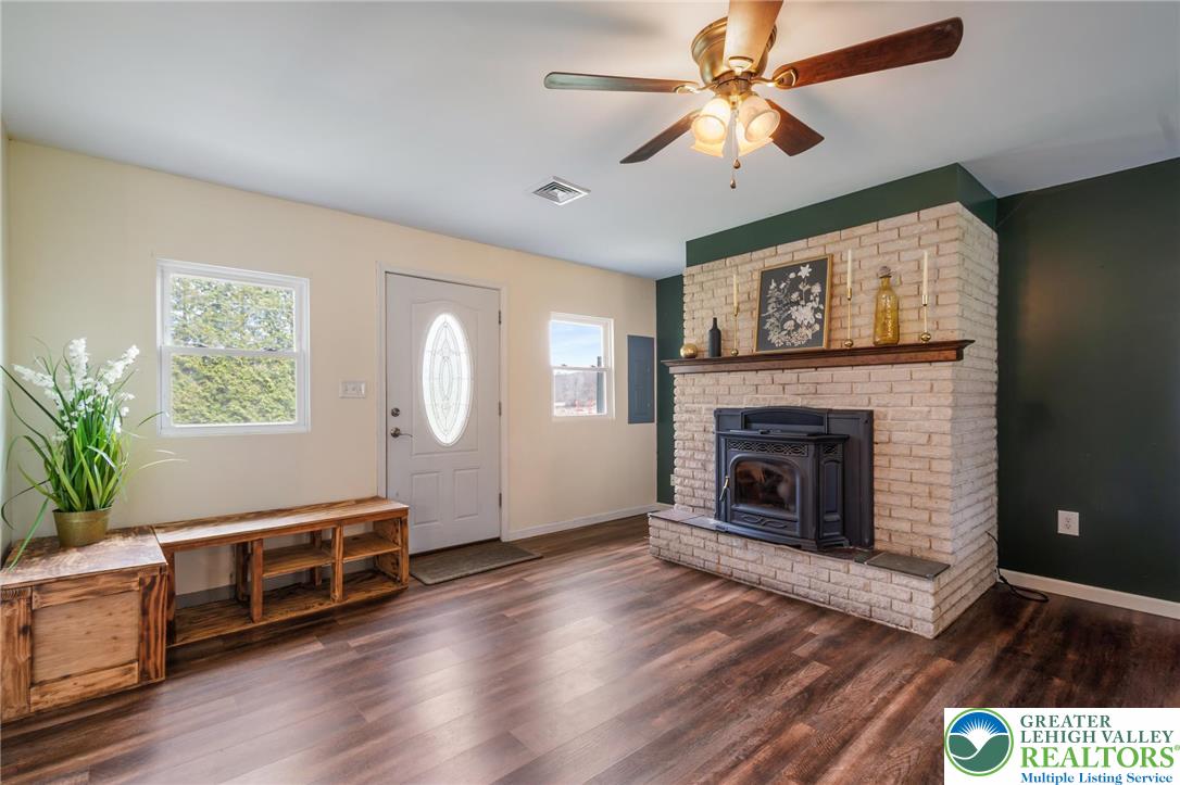 2490 Schlegel Road Bath, PA 18014 - Photo 13 of 33