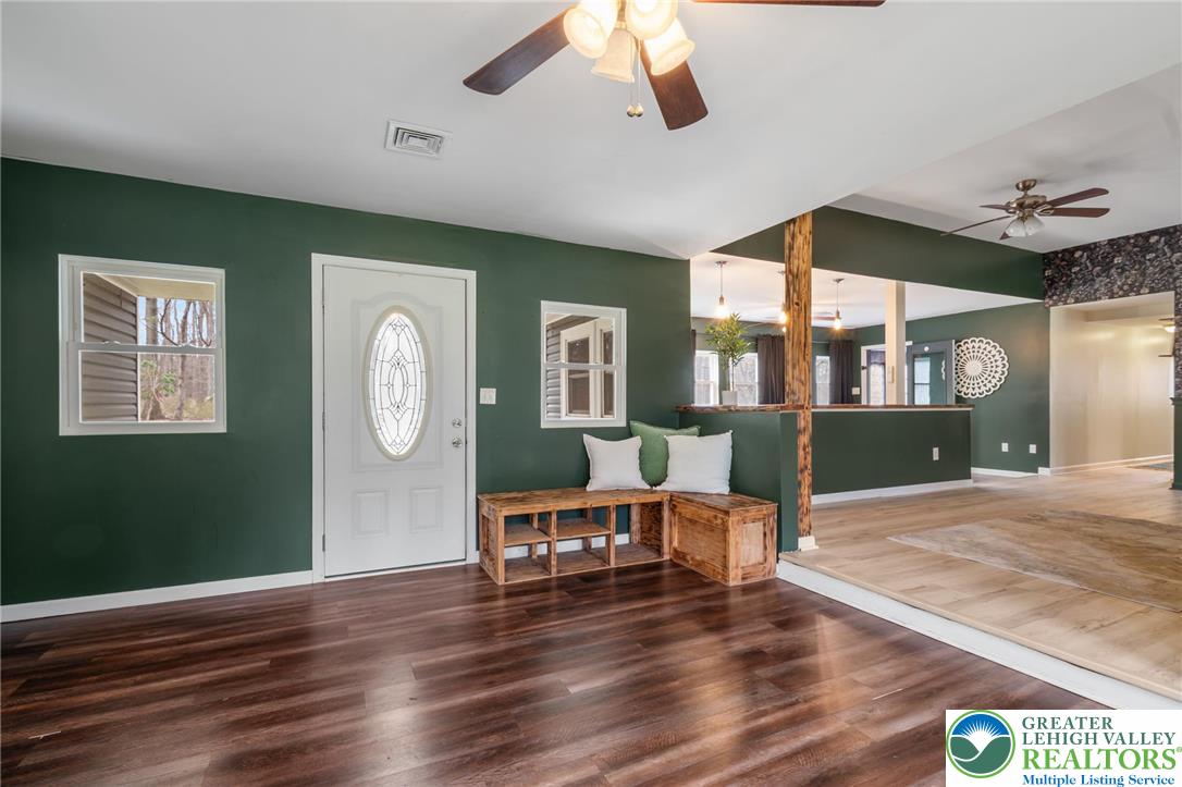 2490 Schlegel Road Bath, PA 18014 - Photo 14 of 33