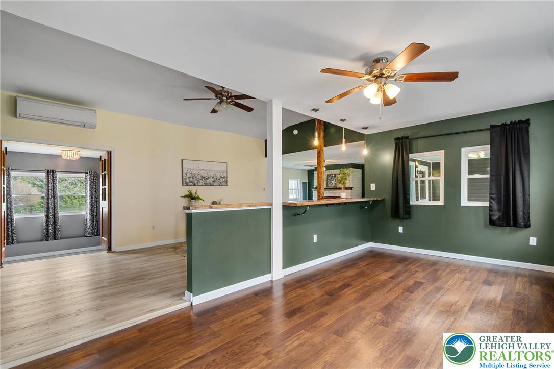 2490 Schlegel Road Bath, PA 18014 - Photo 7 of 33