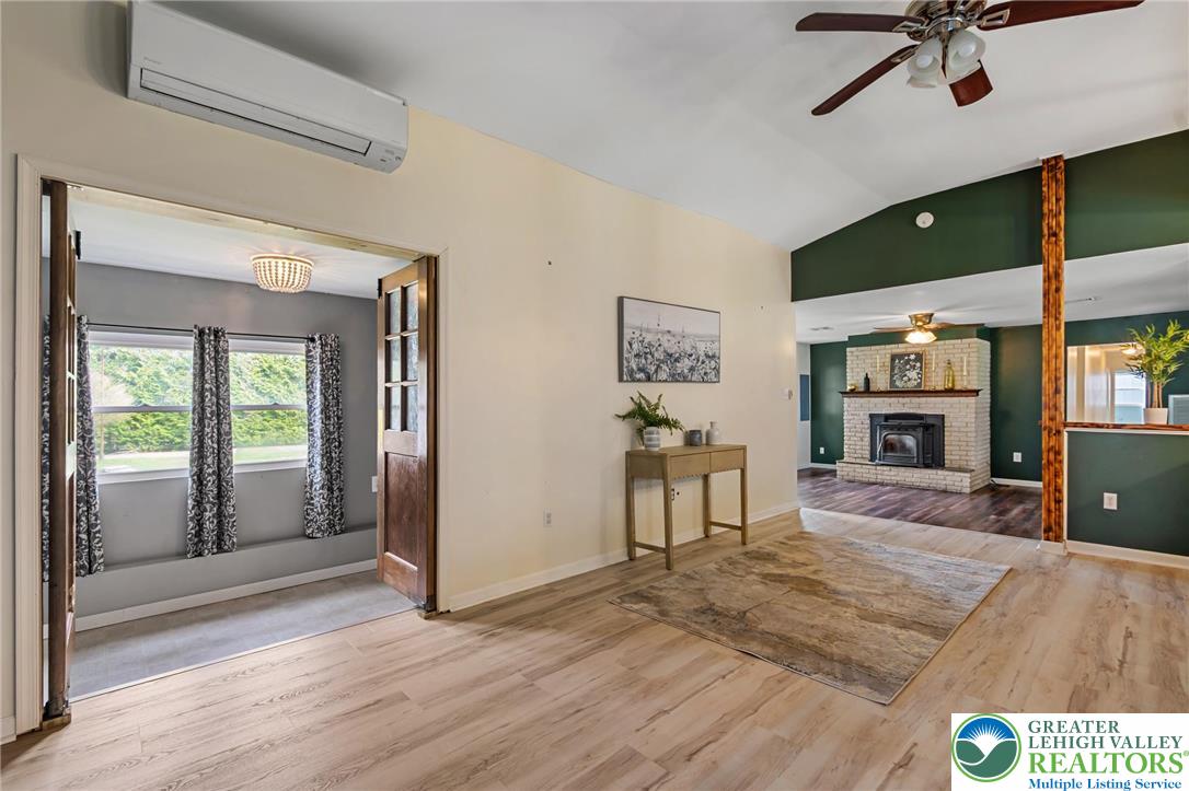 2490 Schlegel Road Bath, PA 18014 - Photo 9 of 33