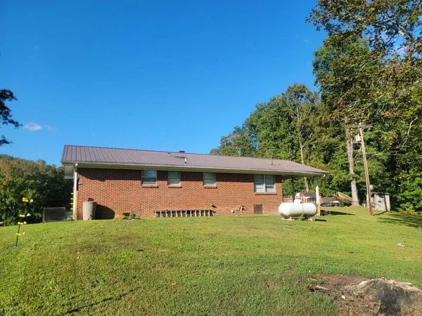 $273,900 | 2285 Euchee Chapel Road, Spring City, TN 37381