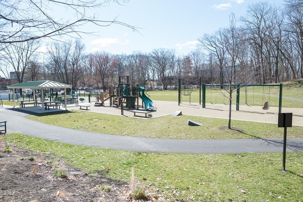 185 Florence Road Waltham, MA 02453 - Photo 18 of 18