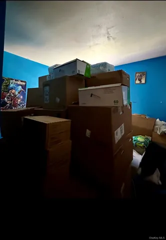 $575,000 | 189 Southfield Road, Calverton, NY 11933