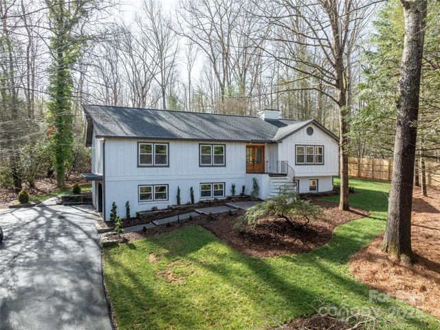 $815,000 | 8 Spring Lake Drive, Mills River, NC 28759
