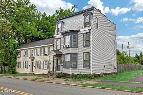 $199,900 | 715 2nd Avenue, Troy, NY 12182