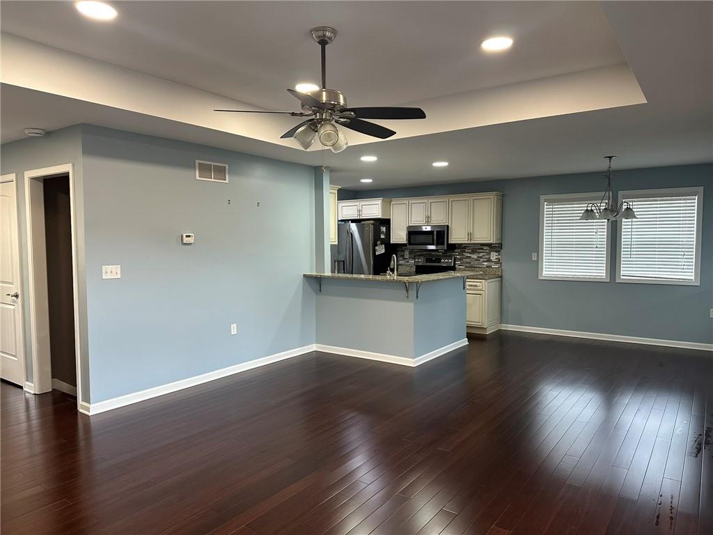 229 Southeast 141 Road Warrensburg, MO 64093 - Photo 9 of 33