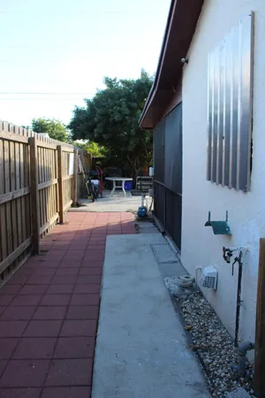 $625,000 | 2842 Somerset Road, Lake Worth, FL 33462
