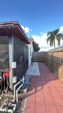 $625,000 | 2842 Somerset Road, Lake Worth, FL 33462