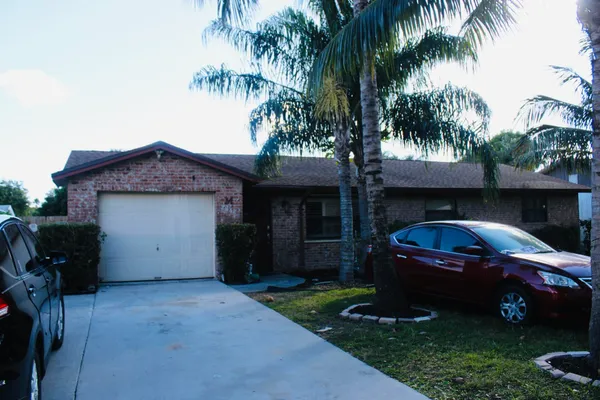 $625,000 | 2842 Somerset Road, Lake Worth, FL 33462
