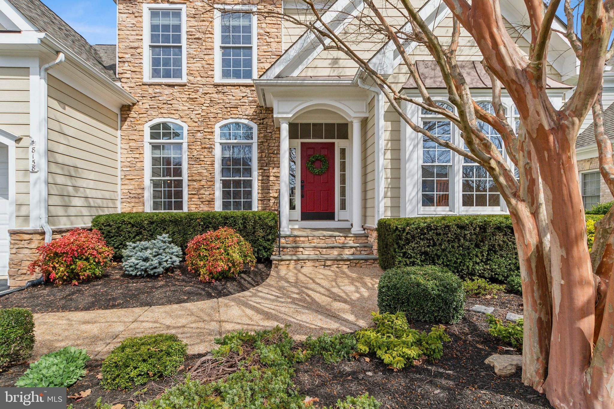 8158 Snead Loop Gainesville, VA 20155 - Photo 11 of 109