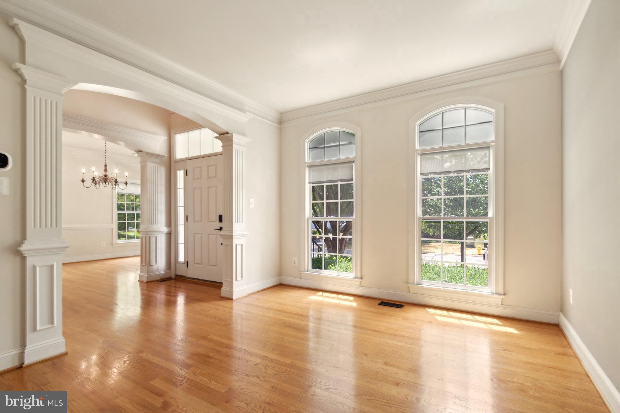 8158 Snead Loop Gainesville, VA 20155 - Photo 13 of 109