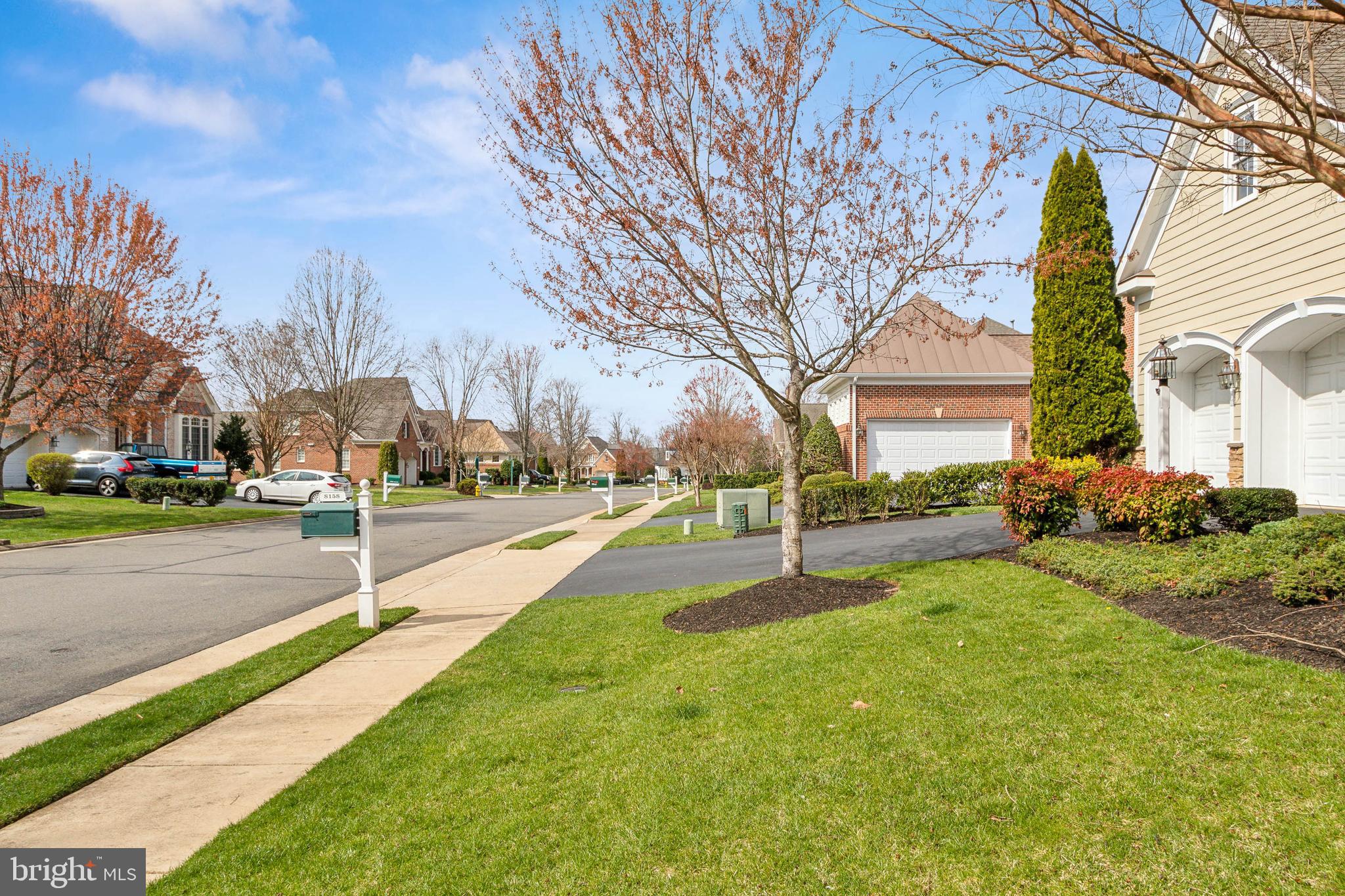 8158 Snead Loop Gainesville, VA 20155 - Photo 7 of 109