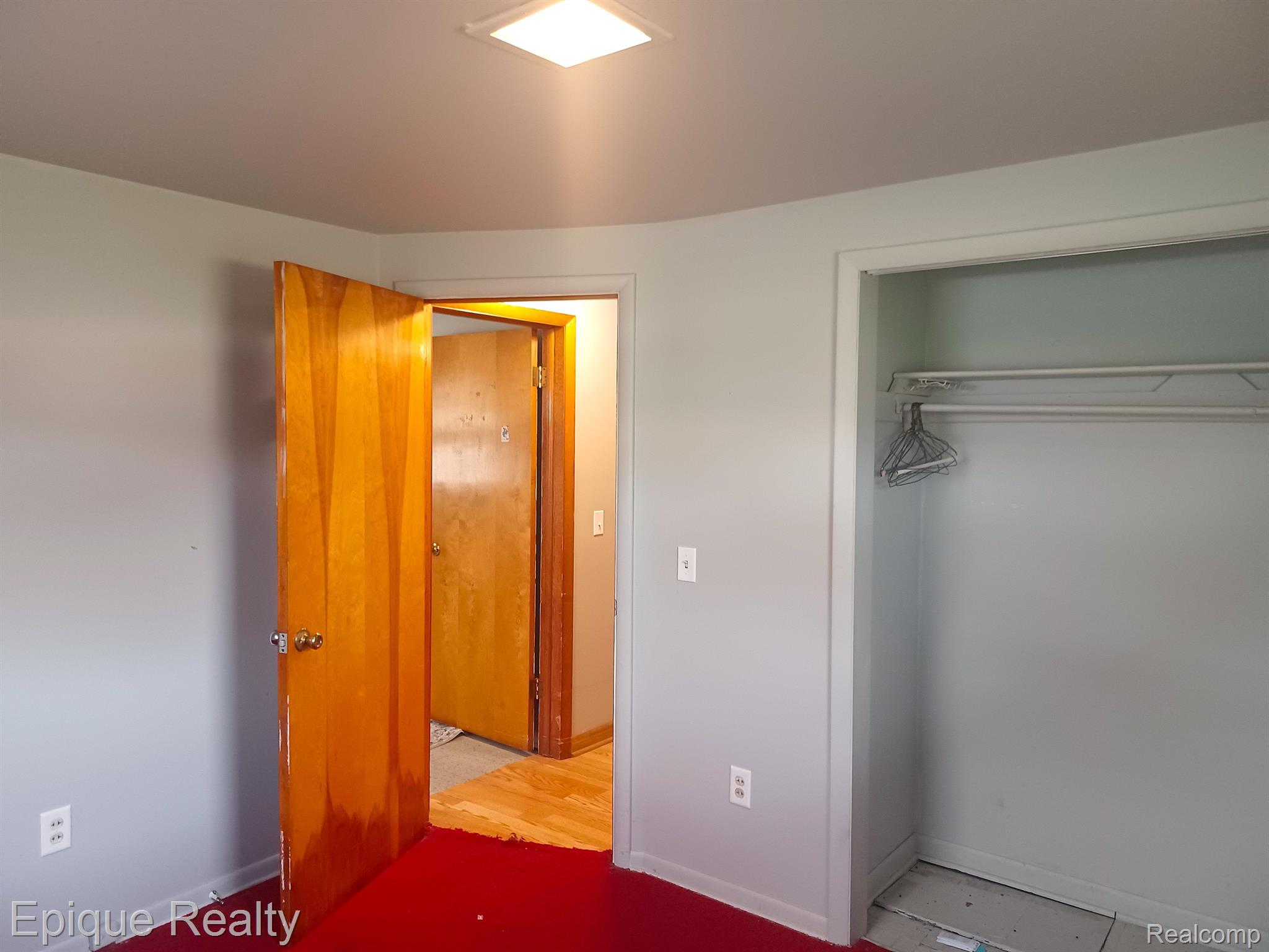 4031 Krafft Road Fort Gratiot, MI 48059 - Photo 12 of 40 Gallery Image 12