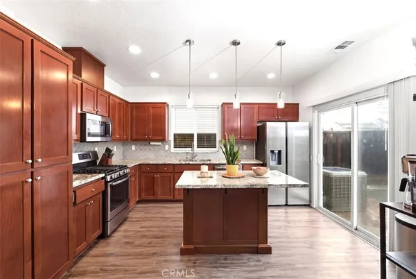 $575,000 | 1574 Hearthsong Drive, Manteca, CA 95337