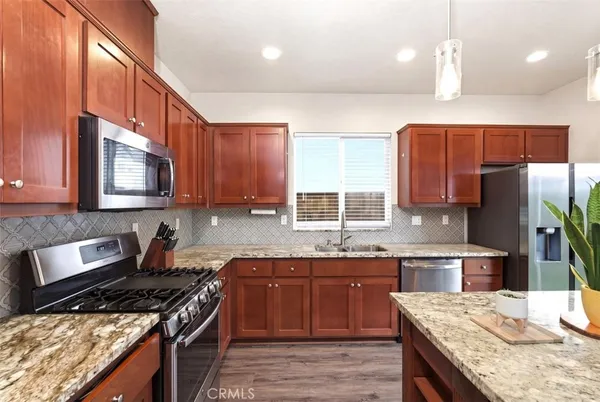 $575,000 | 1574 Hearthsong Drive, Manteca, CA 95337