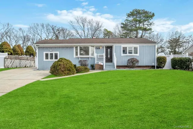 $619,000 | 169 Dovecote Lane, Central Islip, NY 11722