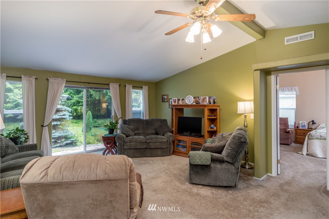 2480 Anderson Lake Road Chimacum, WA 98325 - Photo 6 of 38