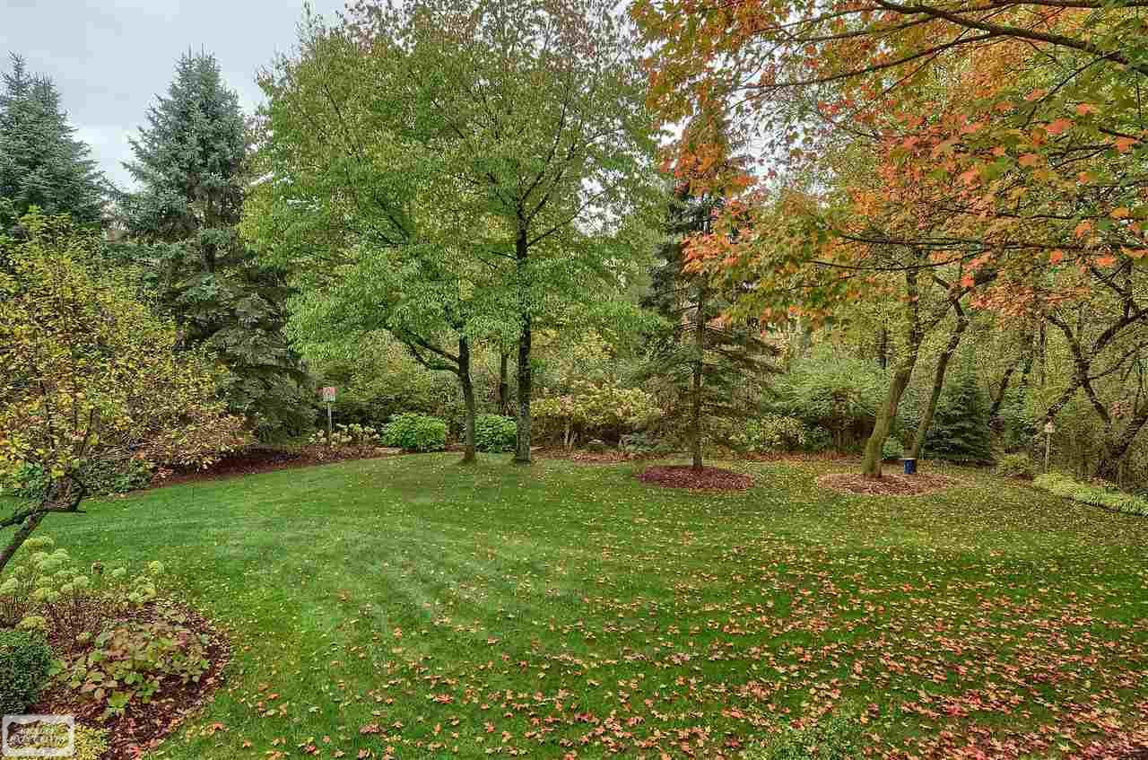 3461 Moceri Court Rochester, MI 48306 - Photo 4 of 46 31333292-3.JPG