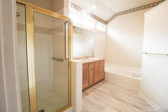 $2,700 | 34 Silverhorn Drive, San Antonio, TX 78216