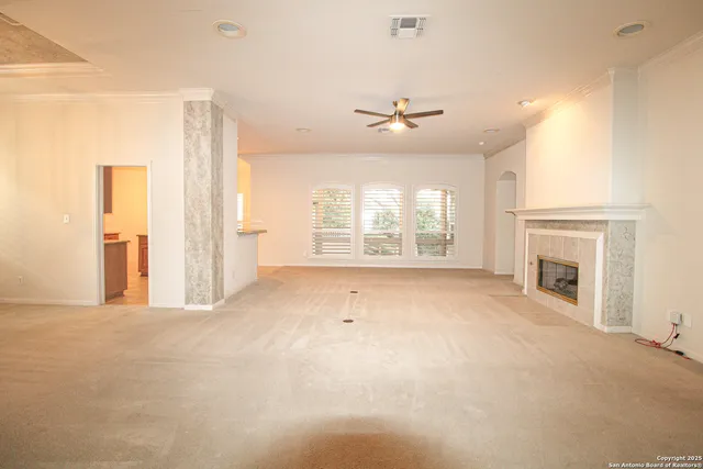 $2,700 | 34 Silverhorn Drive, San Antonio, TX 78216