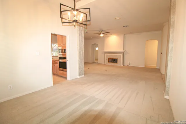 $2,700 | 34 Silverhorn Drive, San Antonio, TX 78216