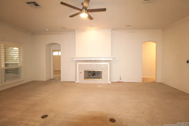 $2,700 | 34 Silverhorn Drive, San Antonio, TX 78216