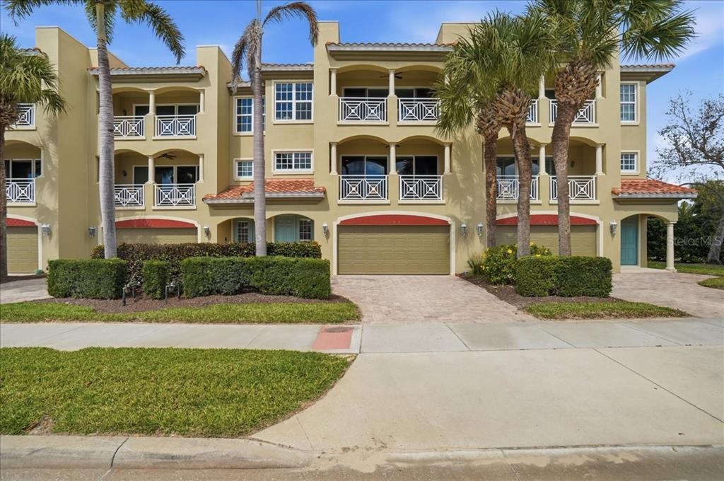 702 Granada Avenue, Unit 7 Venice, FL 34285 - Photo 1 of 83