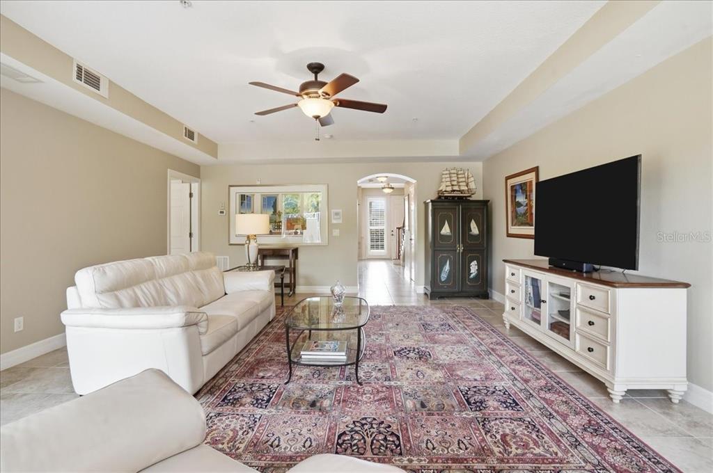 702 Granada Avenue, Unit 7 Venice, FL 34285 - Photo 14 of 83