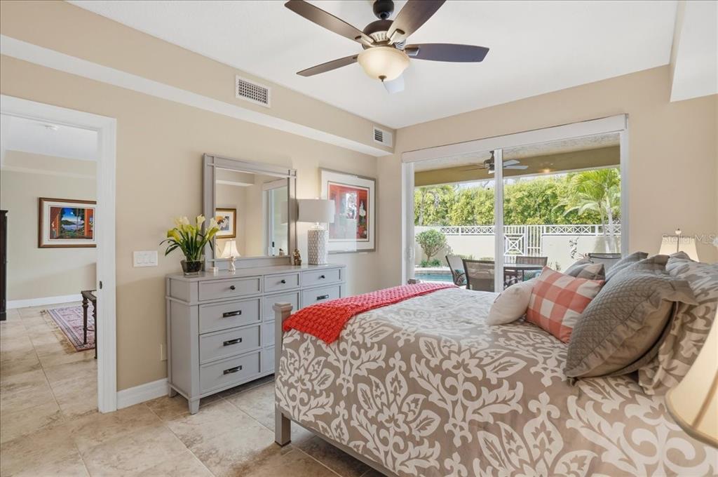 702 Granada Avenue, Unit 7 Venice, FL 34285 - Photo 20 of 83