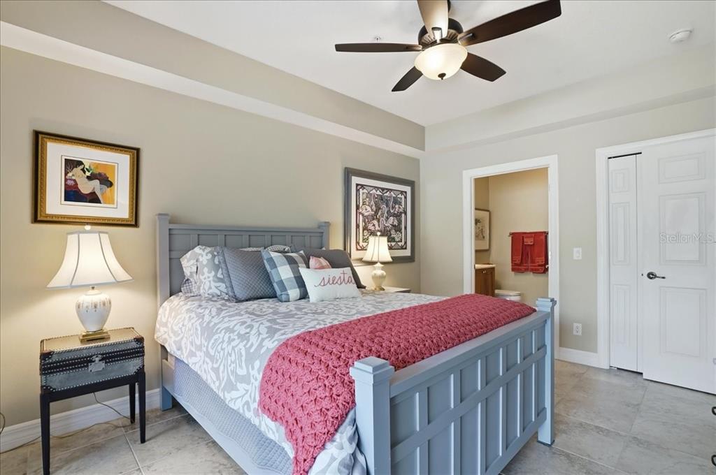 702 Granada Avenue, Unit 7 Venice, FL 34285 - Photo 21 of 83
