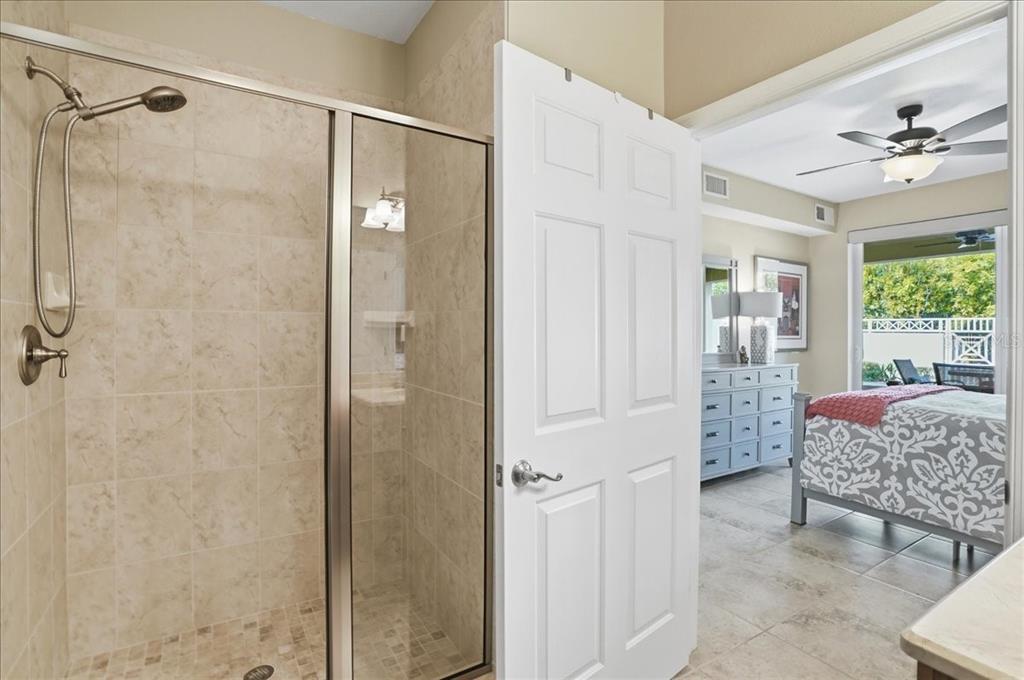 702 Granada Avenue, Unit 7 Venice, FL 34285 - Photo 25 of 83