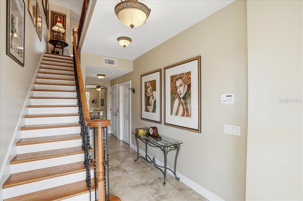 702 Granada Avenue, Unit 7 Venice, FL 34285 - Photo 9 of 83