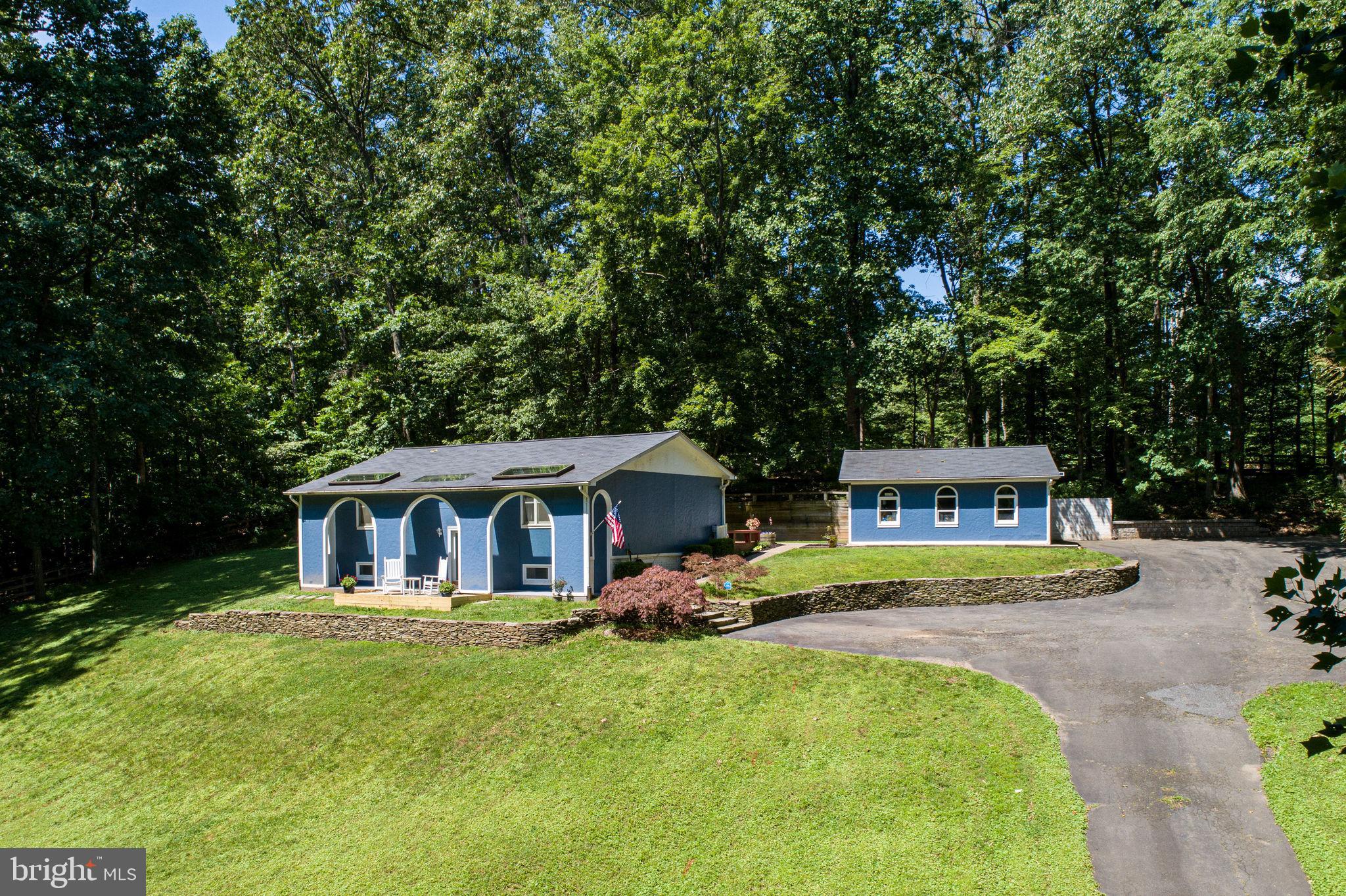 13441 Compton Road Clifton, VA 20124 - Photo 2 of 44