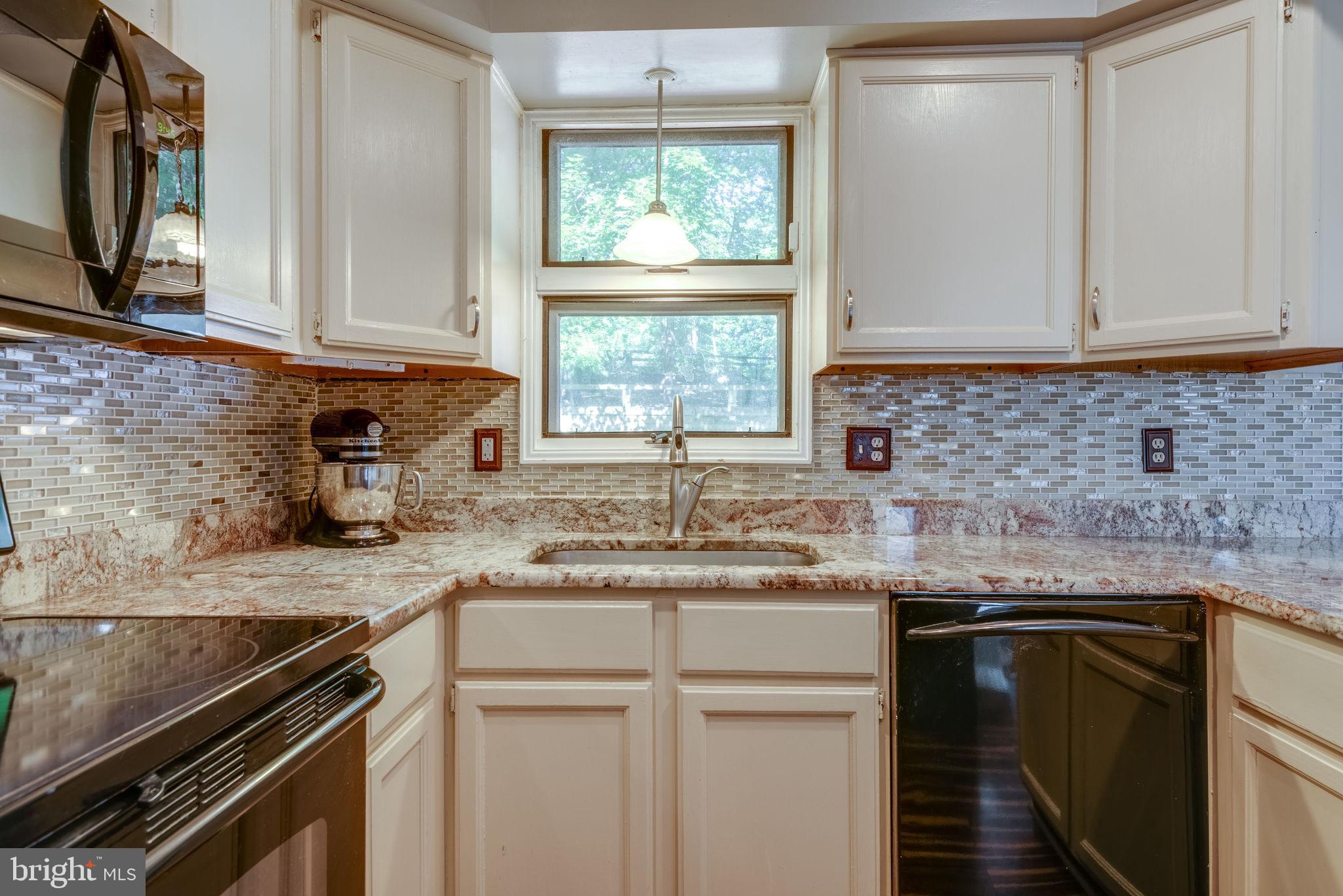 13441 Compton Road Clifton, VA 20124 - Photo 23 of 44