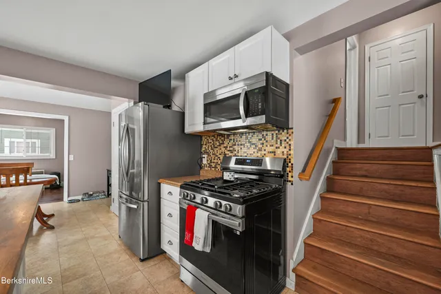 $269,900 | 96 Broadview Terrace, Pittsfield, MA 01201