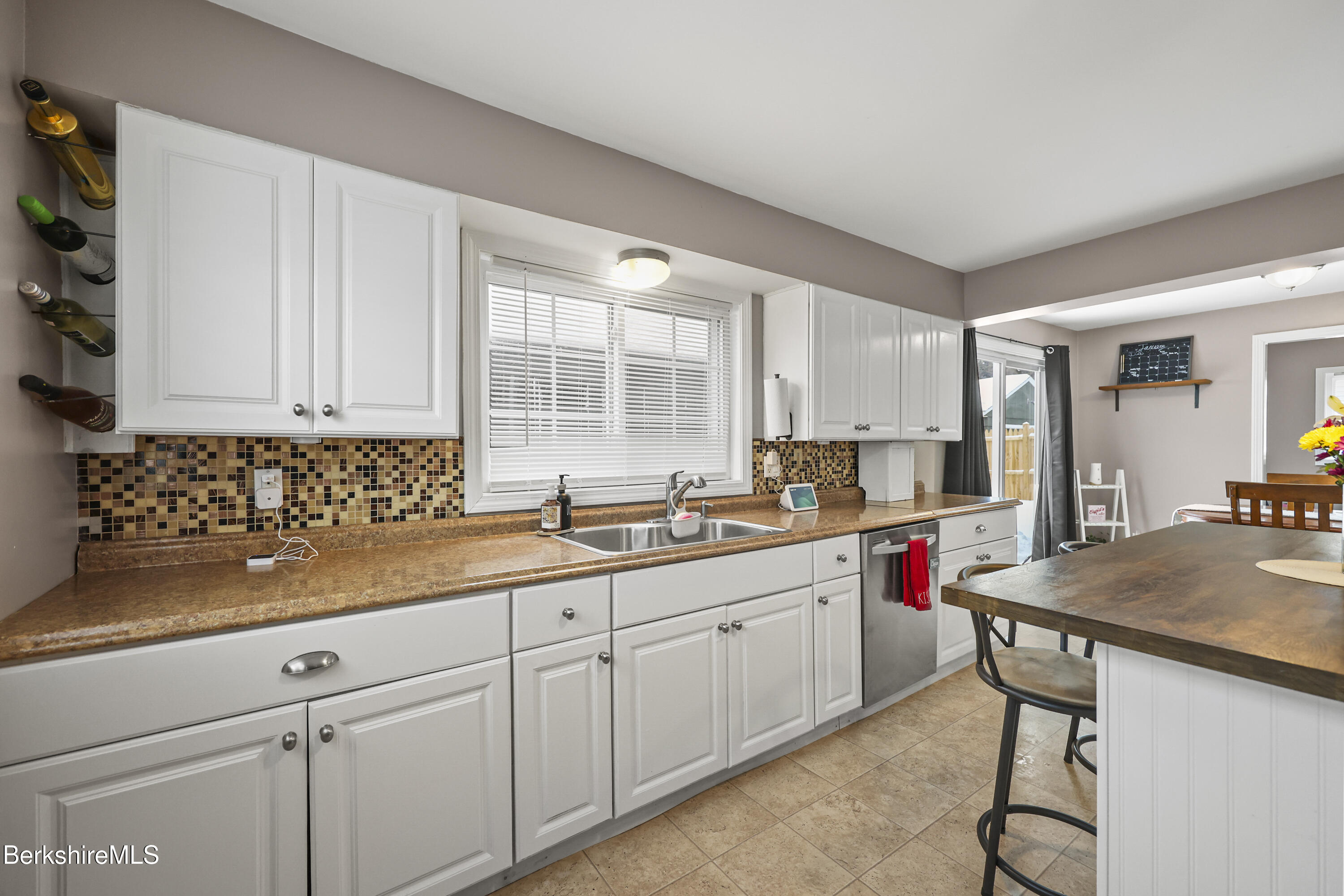 96 Broadview Terrace Pittsfield, MA 01201 - Photo 14 of 34 Kitchen