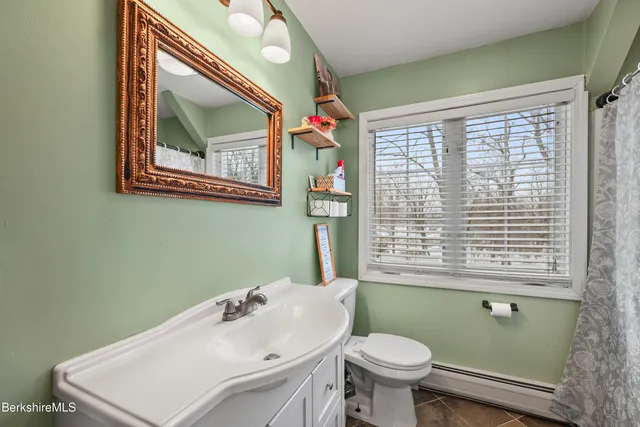 $269,900 | 96 Broadview Terrace, Pittsfield, MA 01201