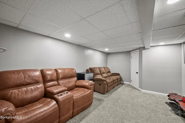 $269,900 | 96 Broadview Terrace, Pittsfield, MA 01201